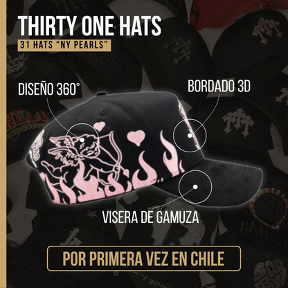 31 Hats "NY Pearls"