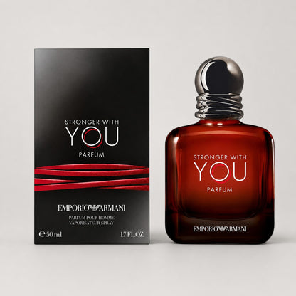 Perfume Emporio Armani Stronger With You Parfum de Ricky Luxury en frasco de cristal ámbar con caja negra
