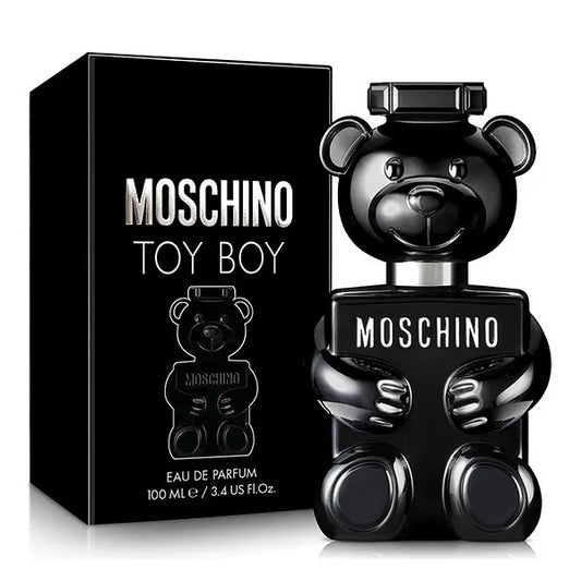 Perfume Moschino Toy Boy de Ricky Luxury en frasco negro brillante con forma de oso y su caja a juego