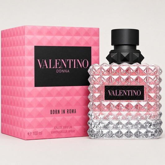 Perfume Valentino Donna Born in Roma de Ricky Luxury en frasco de cristal con tachuelas y caja rosa con relieve